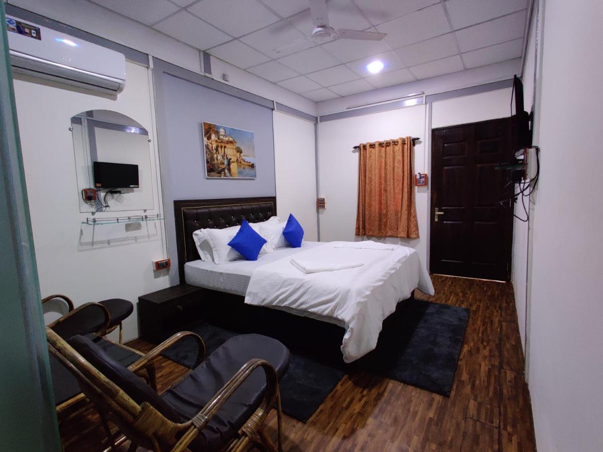 Regina'S Place Otel Mandrem Dış mekan fotoğraf